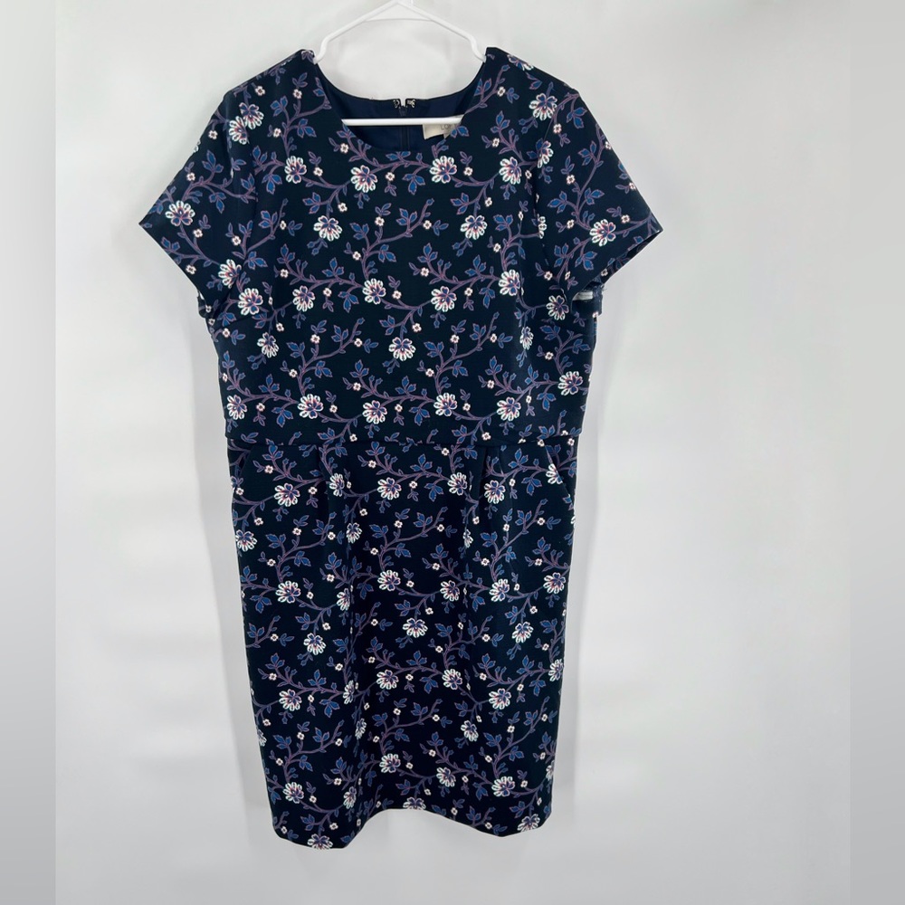 Loft shift dress with flowers short sleeve size Plus 18